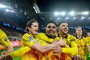 九州体育-关于多特蒙德球员努力训练，迎接激烈对阵的信息