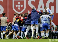 包含欧国联比赛:爱沙尼亚主场击败拉脱维亚,取得宝贵三分的词条 包含欧国联比赛:爱沙尼亚主场击败拉脱维亚,取得宝贵三分的词条