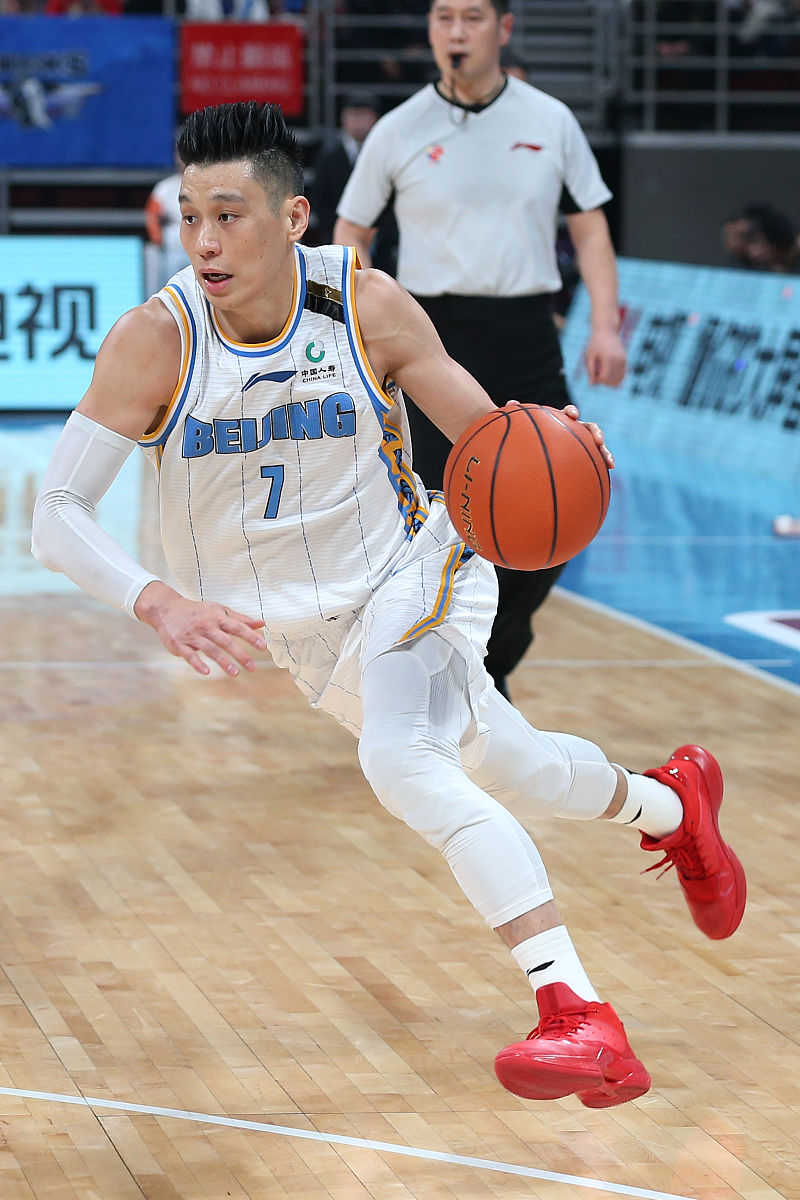 林书豪正式宣布退役收获赞誉与祝福(林书豪正式宣布退役收获赞誉与祝福视频)